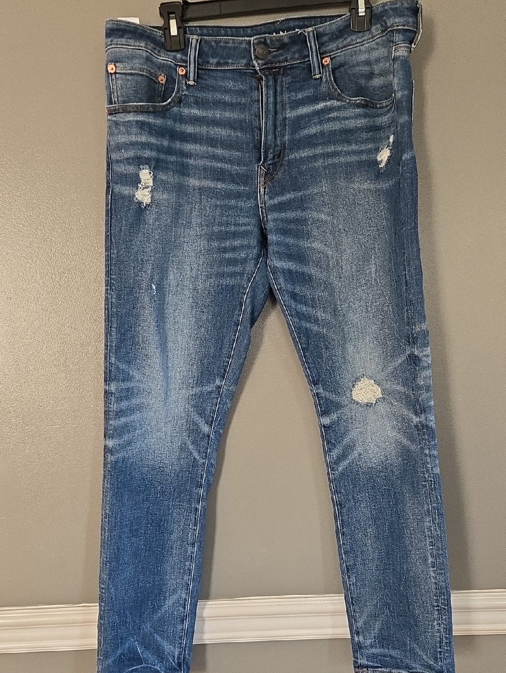 American Eagle  Men's Distressed Blue Skinny Jeans